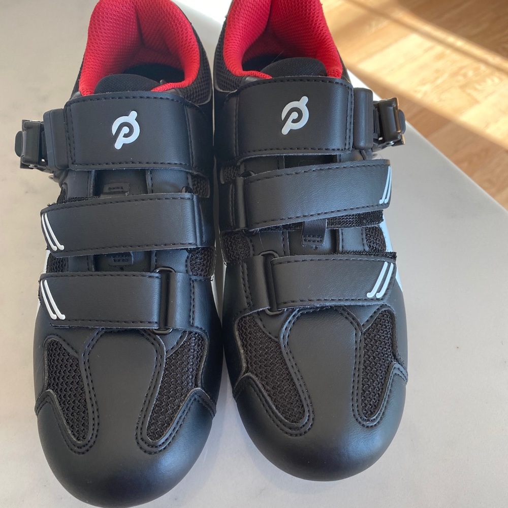Peloton spin shoes
